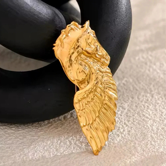 Equestrian Angel Horse 18K Gold Stainless Steel Waterproof Brooch - Picture 1 of 10